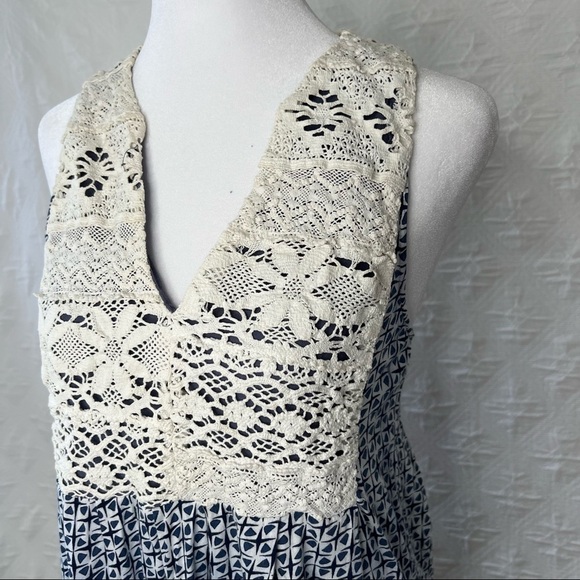 Anthropologie by Tiny Sleeveless Boho Tank Top Crocheted - Picture 6 of 6